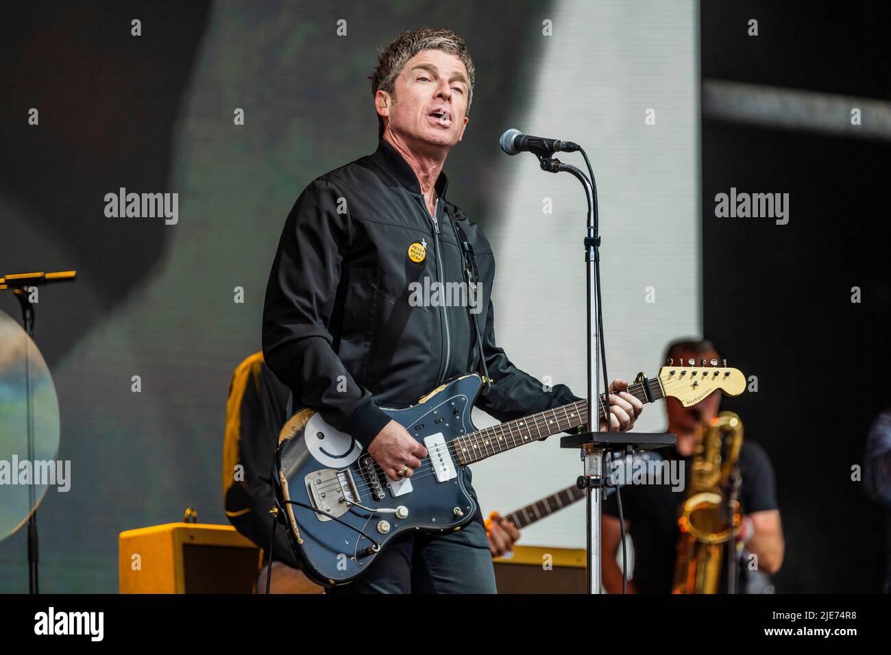 Glastonbury 2022 noel gallaghers high flying birds hires stock