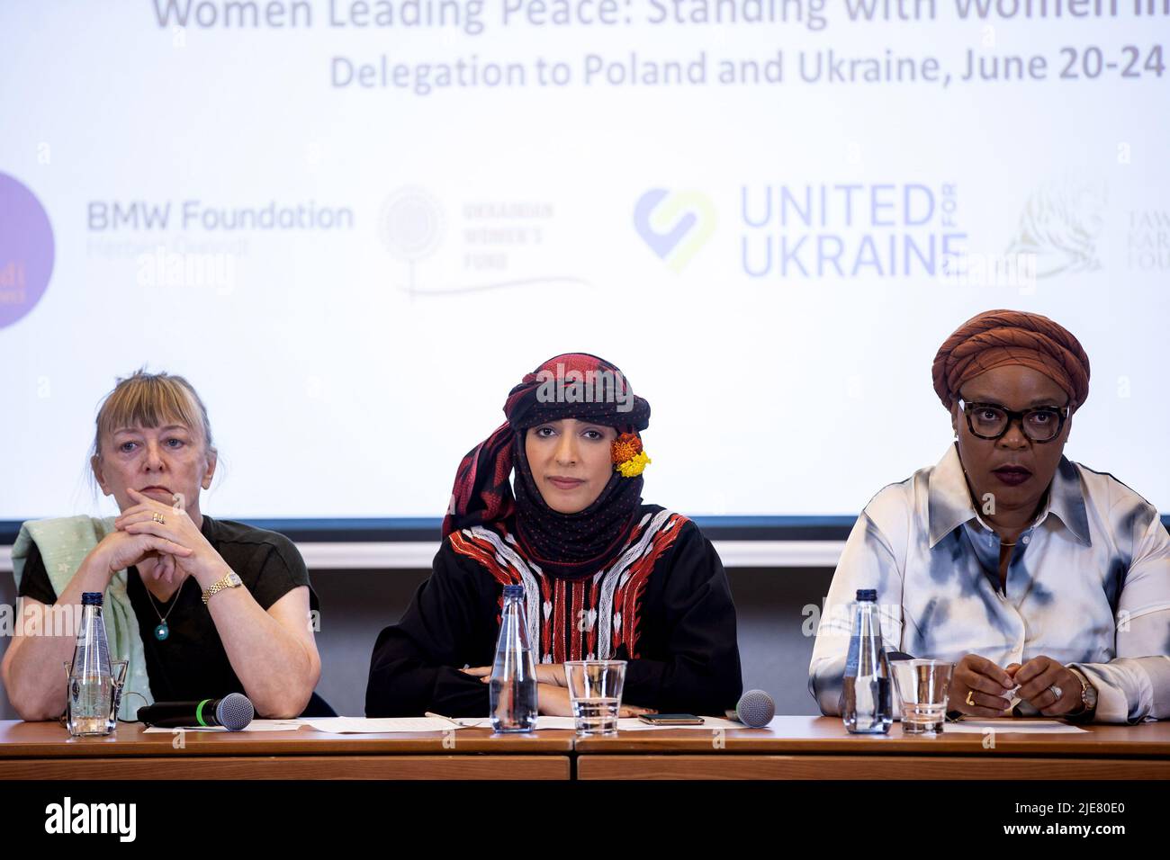 Krakow, Poland. 23rd June, 2022. Activists and Nobel Peace Prize laureates, (L to R) Jody Williams, Leymah Roberta Gbowee and Tawakkol Karman, during a press conference while visiting Krakow to meet with the Ukrainian refugees. Credit: SOPA Images Limited/Alamy Live News Stock Photo