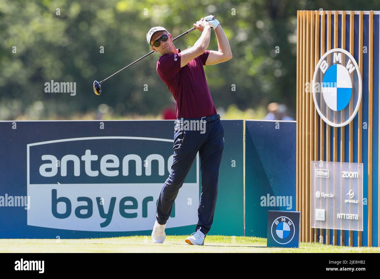Tees off round golf hi-res stock photography and images - Alamy