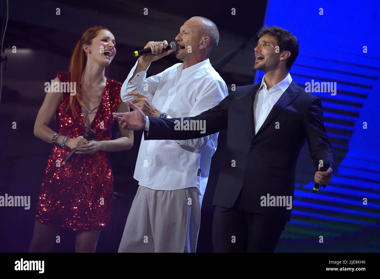 The Italian singer Biagio Antonacci during the recording of the TIM Summer Hits musical event conducted by Andrea Delogu and Stefano De Martino. A series of concerts in the Italian squares broadcast on Rai2. Piazza del Popolo (Rome) Italy, June 24, 2022 Stock Photo