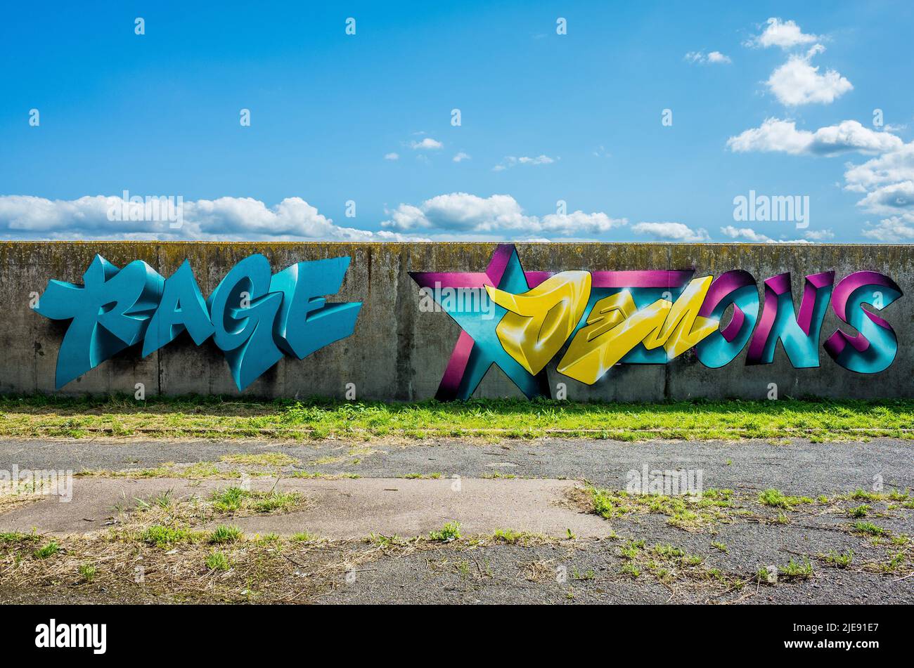 3d Graffiti street art on the River Thames, flood defence wall, Beckton sewage treatment works, Newham, East London 2021. Stock Photo