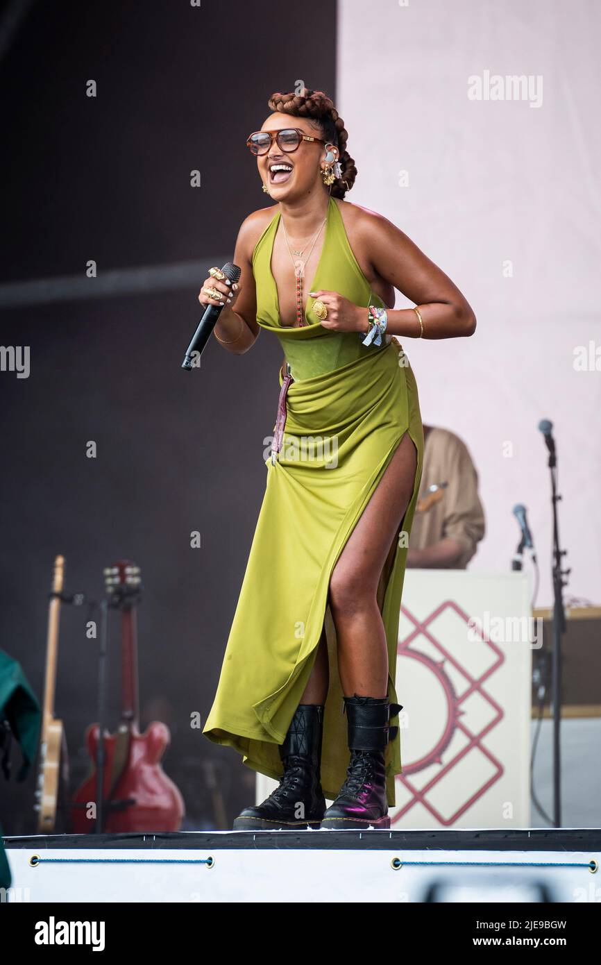 Glastonbury, UK. 25th June 2022.  Joy Crookes performs on the West Holts Stage at Glastonbury Festival, at Worthy Farm in Somerset. Picture date: Saturday June 25, 2022. Photo credit should read: David Jensen/Empics/Alamy Live News Stock Photo