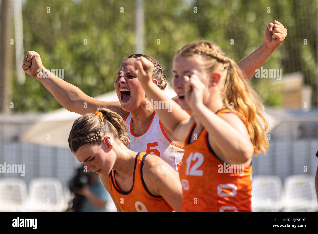 Heraklio (GR), 26/06/2022 - Beach Handball / World Champinships - Partida entre Grécia x Holanda pela terceira colocação do Bronze Feminino da Copa do Stock Photo
