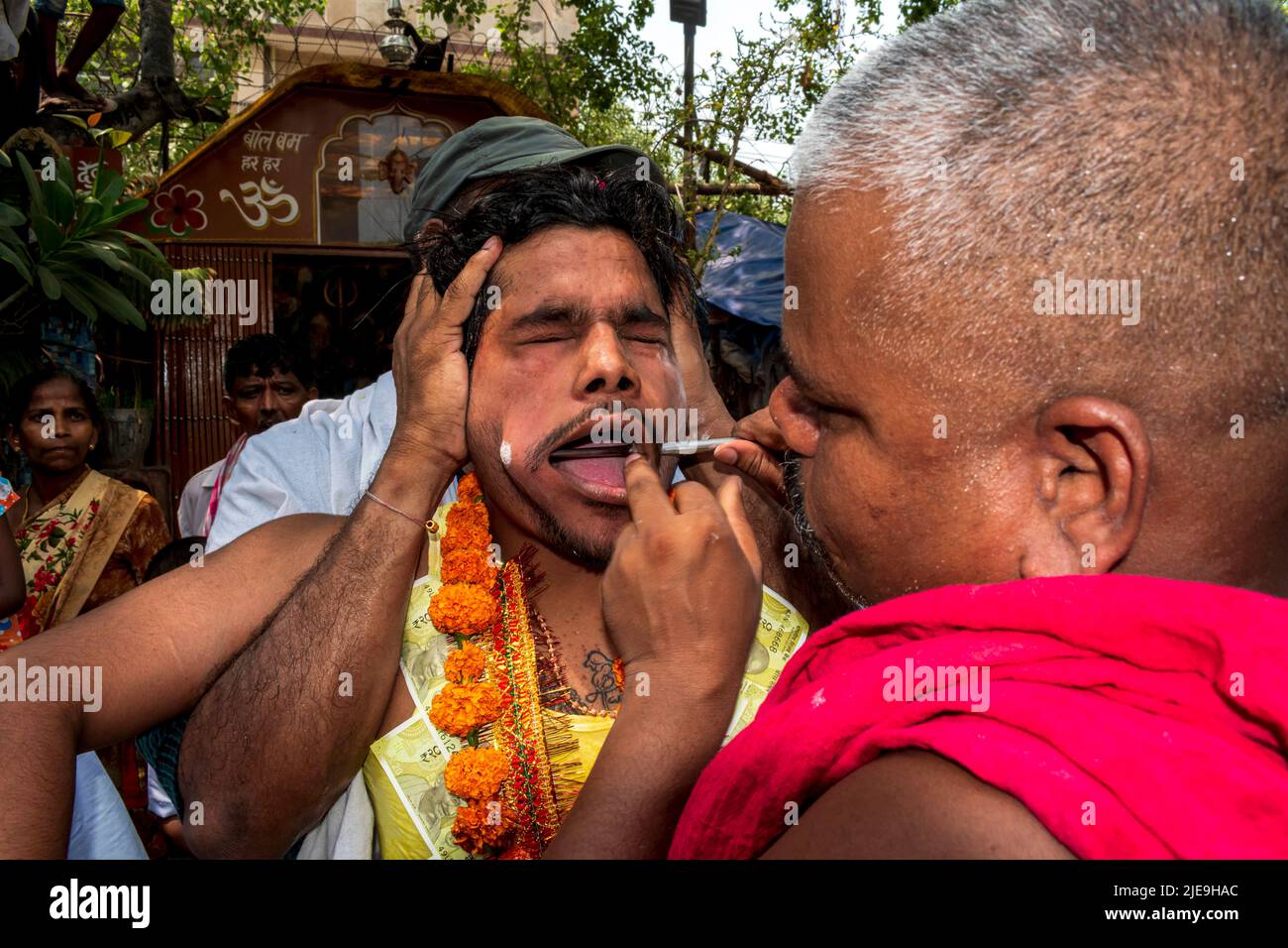Her cheeks being held hi-res stock photography and images - Alamy
