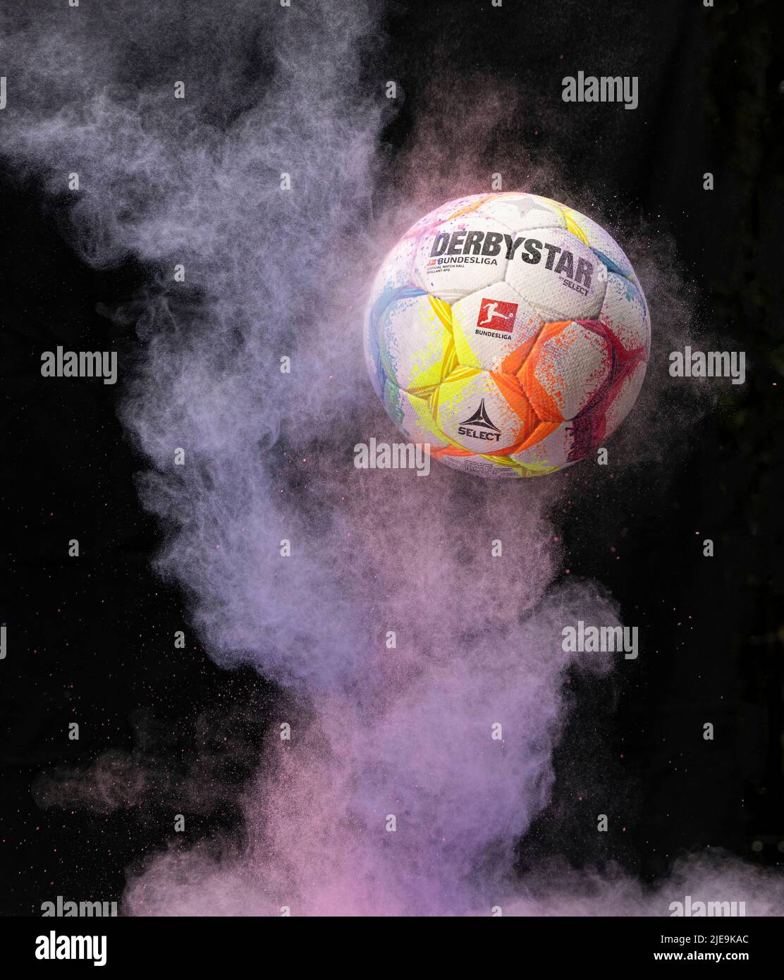 German Bundesliga Unveils Official Derbystar Match Balls for 2022