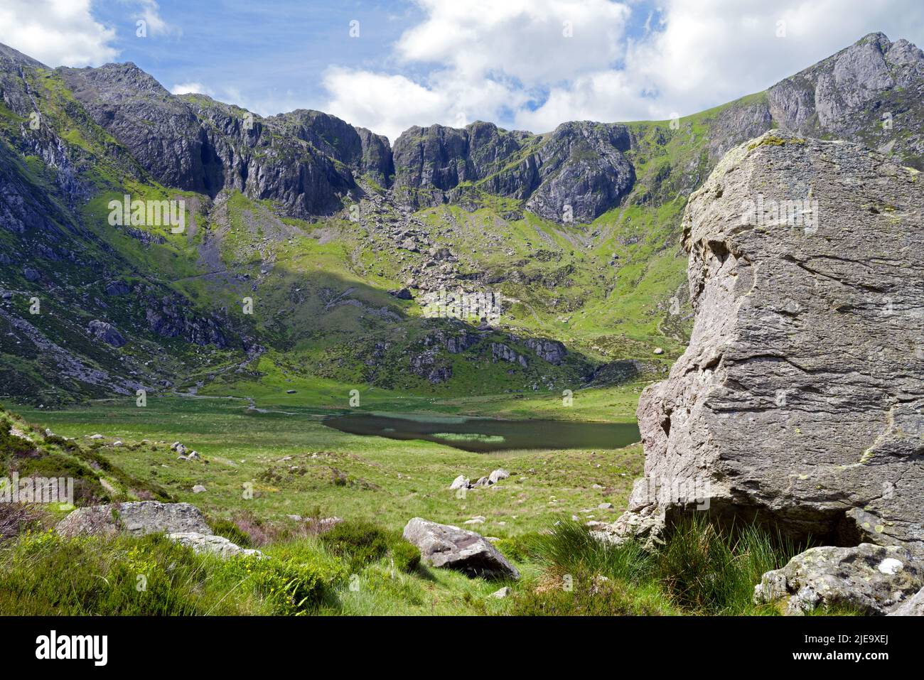 Rocks glacial valley wales hi-res stock photography and images - Alamy