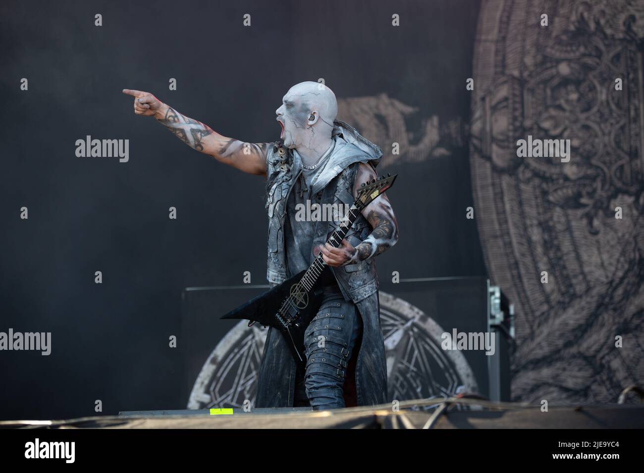 Oslo, Norway. 24th, June 2022. The Norwegian symphonic black metal band Dimmu Borgir performs a live concert during the Norwegian music festival Tons of Rock 2022 in Oslo. Here guitarist Galder is seen live on stage. (Photo credit: Gonzales Photo - Per-Otto Oppi). Stock Photo