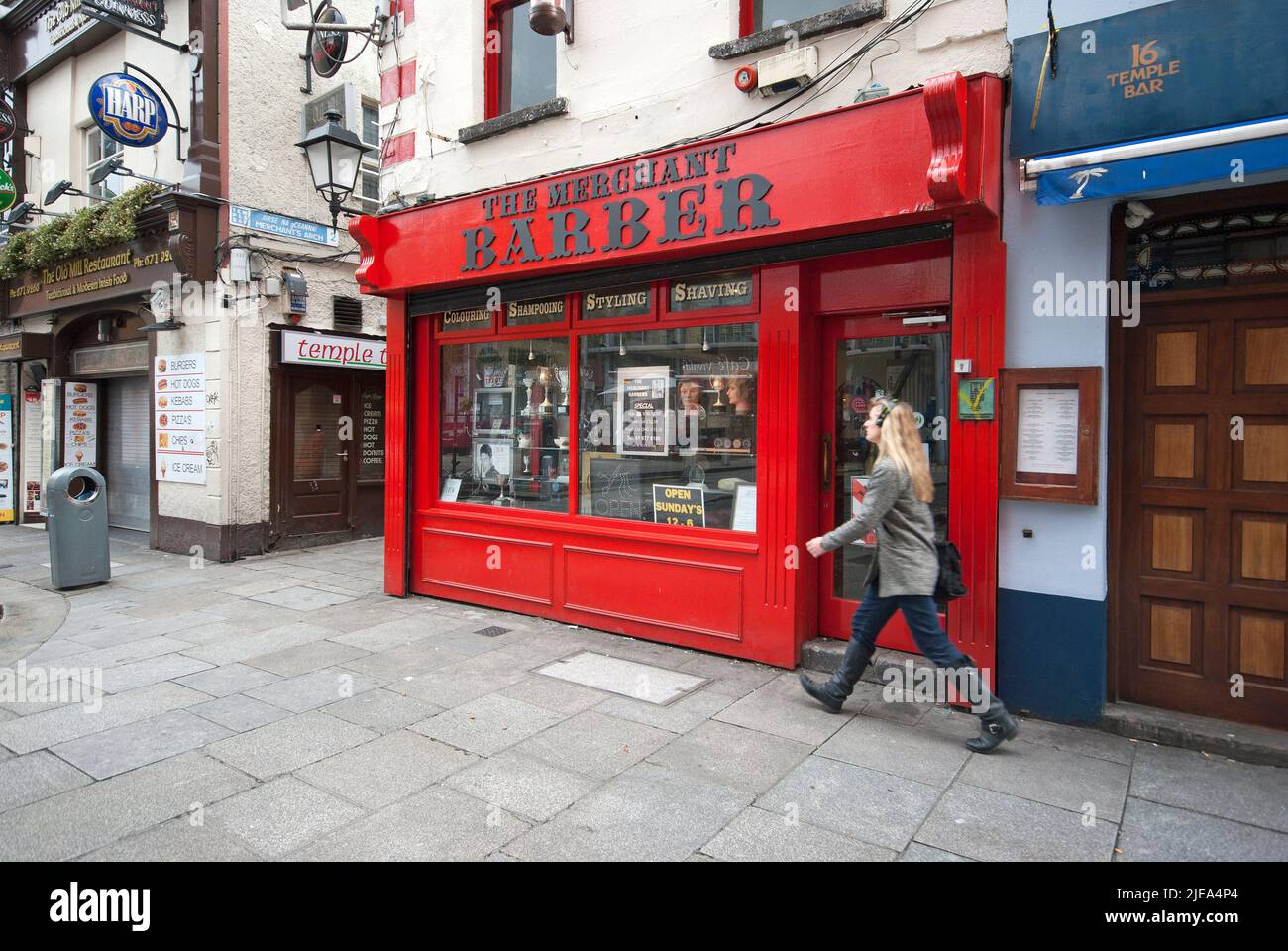 The Merchant Barber shop in Temple Stock Photo