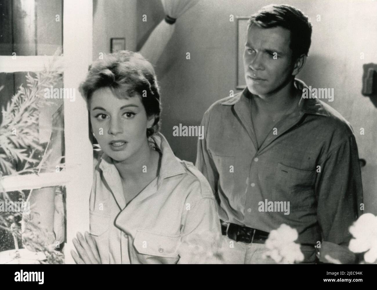 German actors Gotz George and Johanna von Koczian in the movie Our House in Cameroon, Germany 1961 Stock Photo