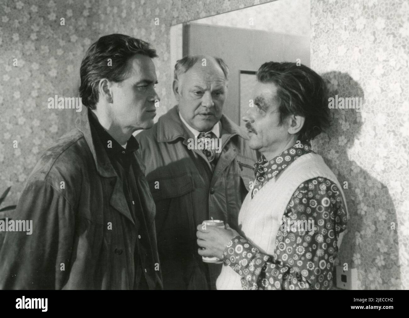 German actors Jurgen Heinrich, Klaus Ponitz, and Wolf-Dieter Sprenger in the TV Series Wolffs Revier, Germany 1992 Stock Photo