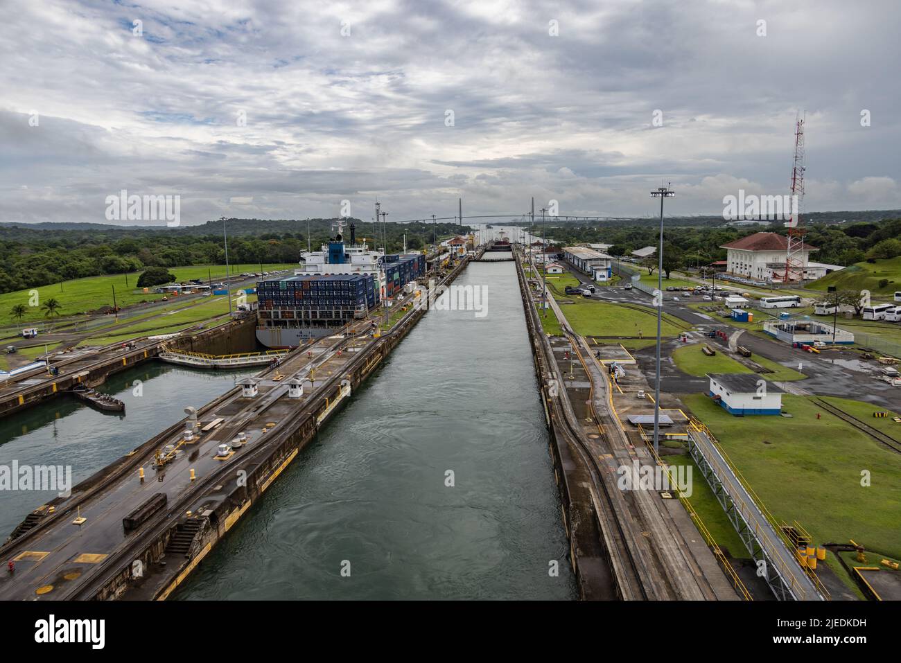 Inside the Gatun Locks, Canal Zone, Panama Stock Photo - Alamy