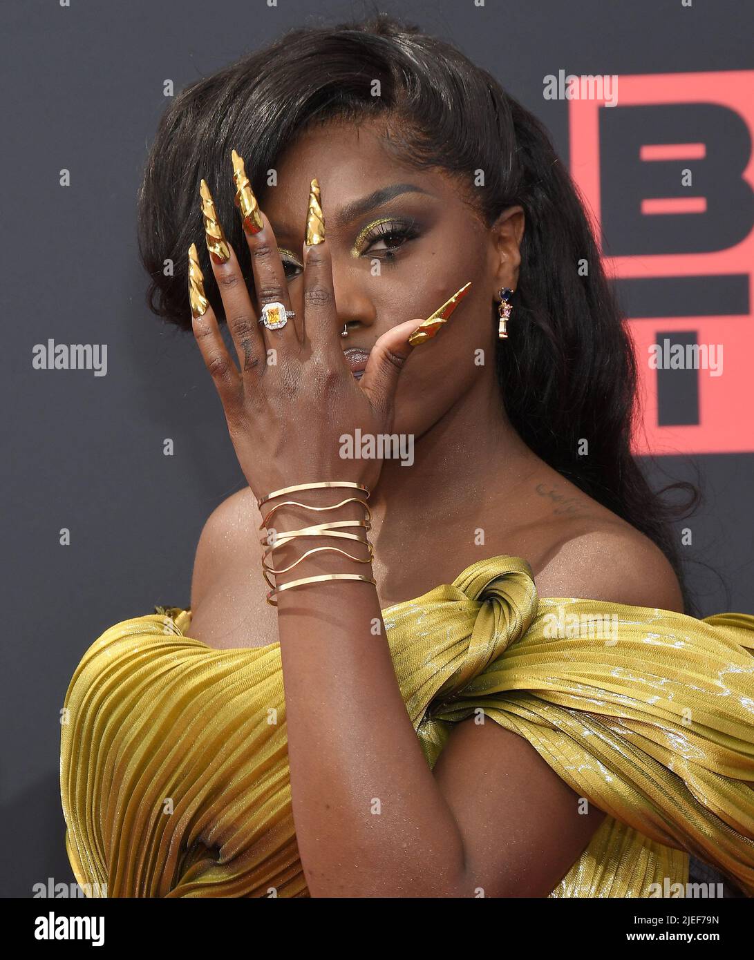 Doechii bet awards hires stock photography and images Alamy