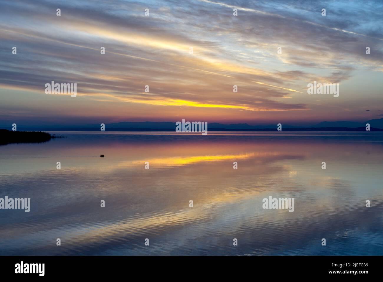 Sonnenuntergang am Neusiedlersee 3 Stock Photo