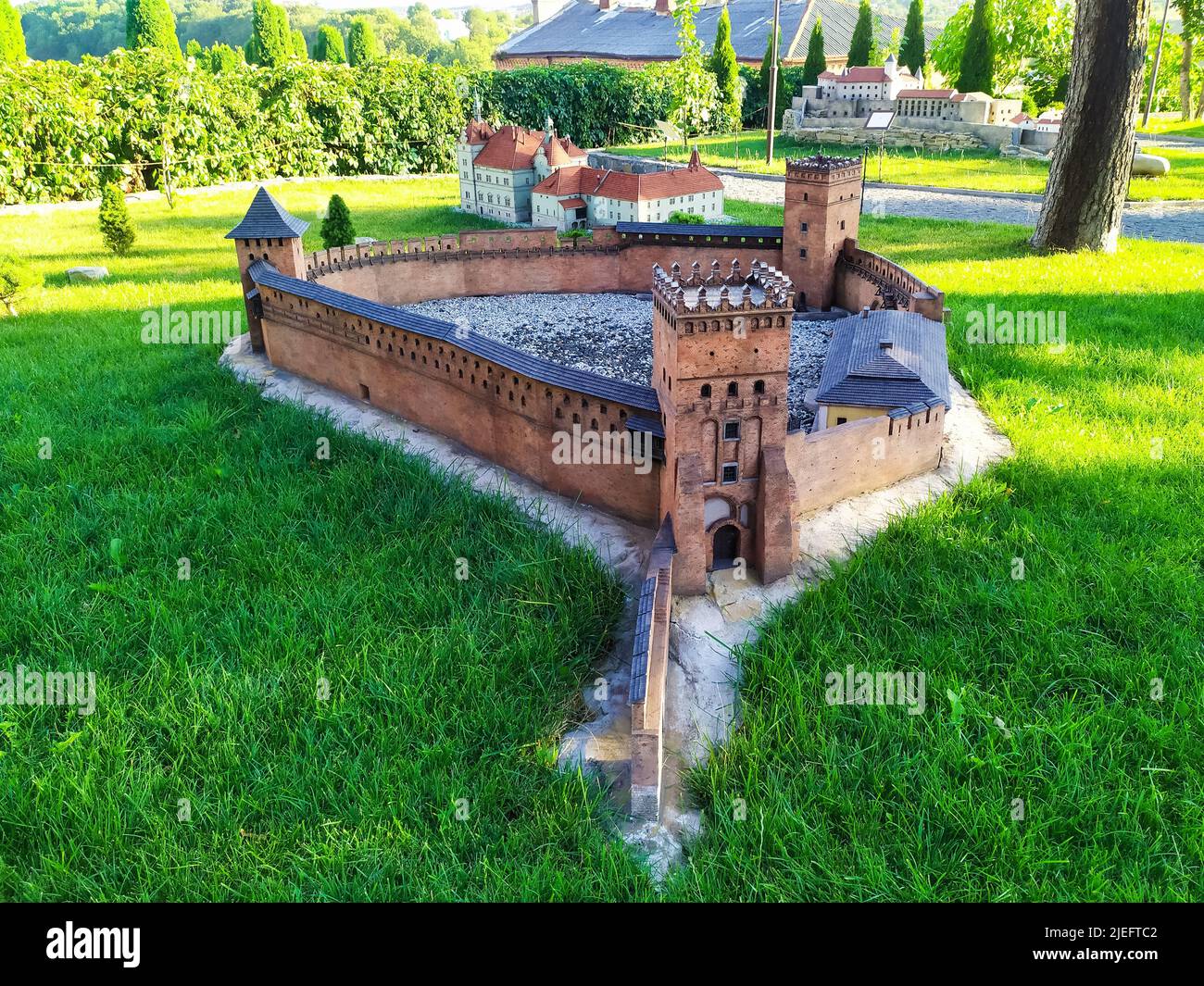 High up castle hi-res stock photography and images - Alamy