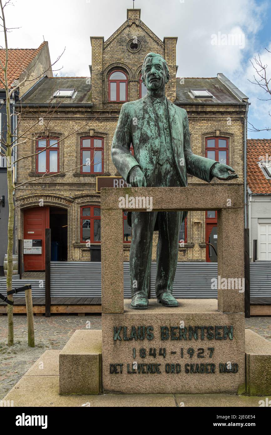 Bronze commemorative statue dedicated to Klaus Espen Berntsen. He was president of the council of Denmark. Assens, Denmark, Europe Stock Photo