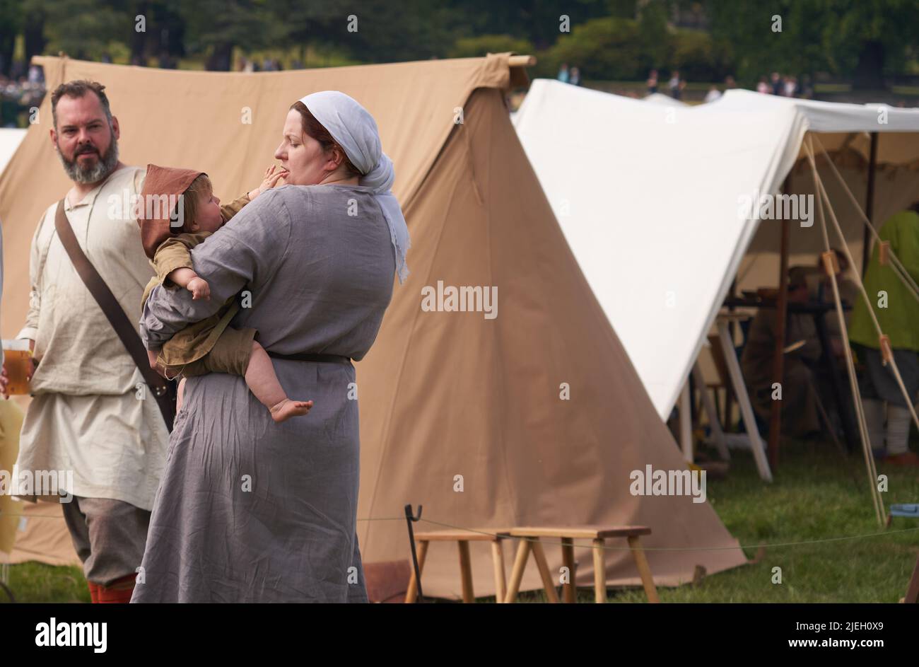 Anglo Saxon mothers reenactment at the Viking festival 2022 Stock Photo