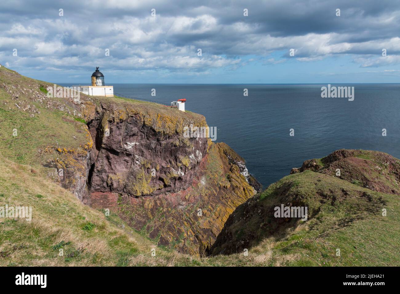 St Abbs Head lighthouse, Berwickshire, Scotland Stock Photo