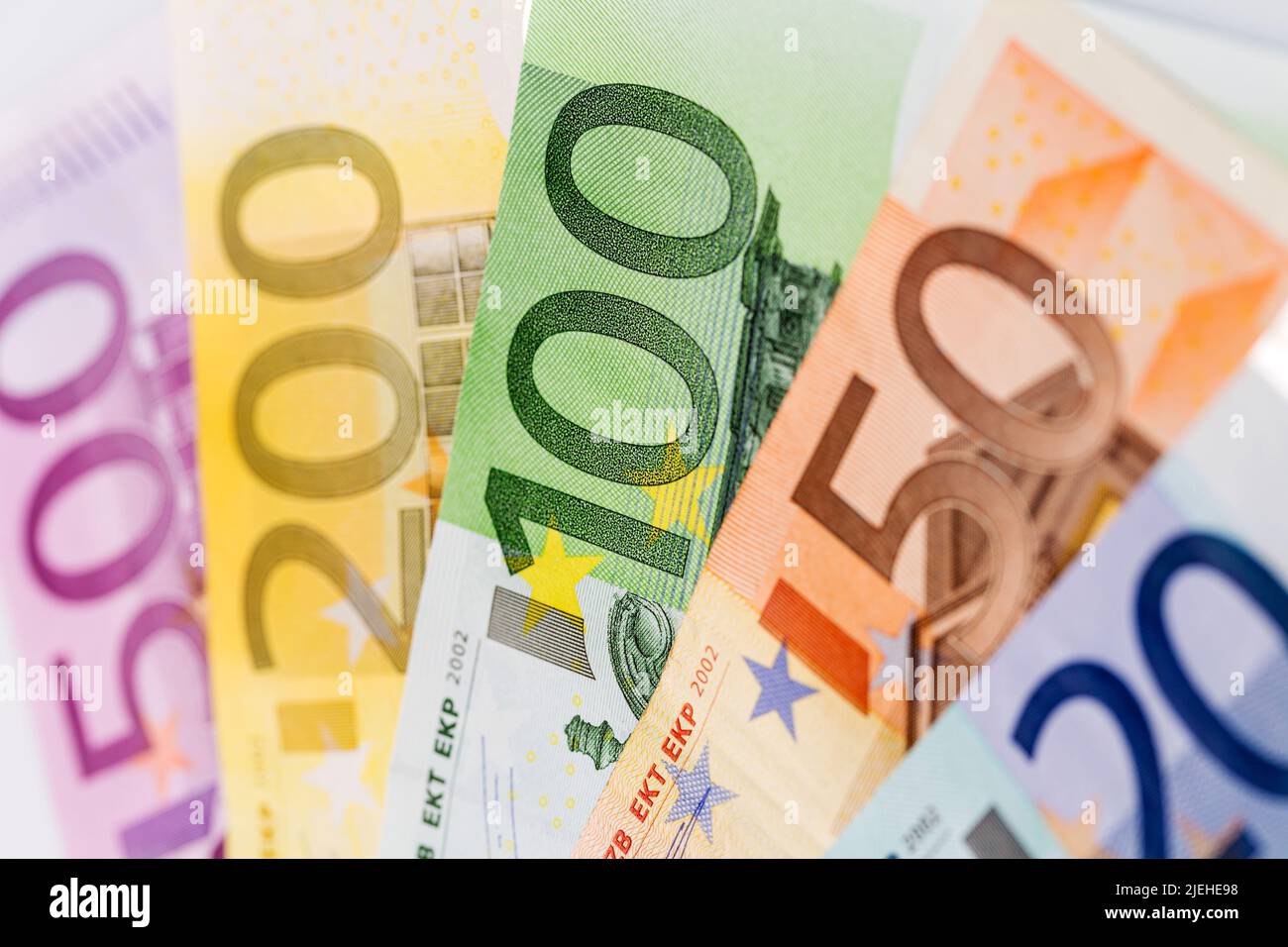 Verschiedene  Euro-Geldscheine, 500, 200, 100, 50, 20, Stock Photo