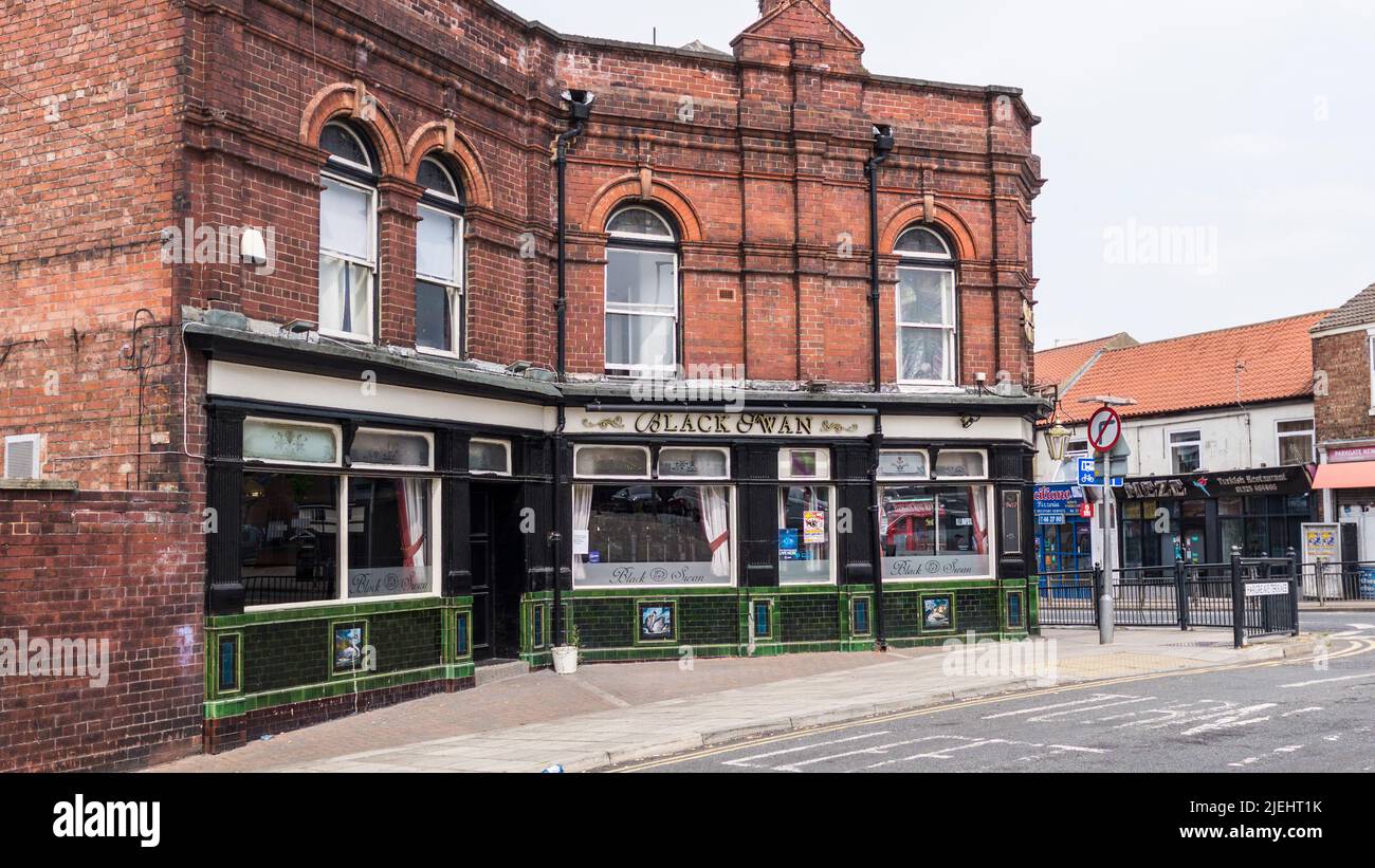 Black Swan pub in Parkgate,Darlington,England,UK Stock Photo Alamy