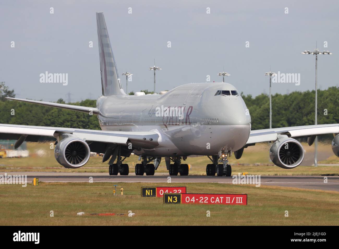 航空機・ヘリコプター QATAR AMIRI FLIGHT B747-800 QATAR AMIRI FLIGHT B747-800 - メルカリ