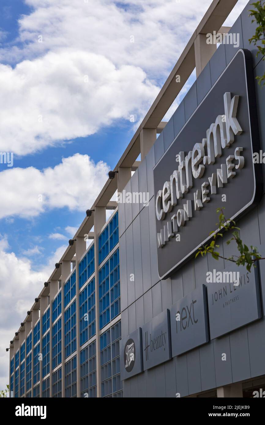 Centre:mk at Milton Keynes, Buckinghamshire, UK in June Stock Photo