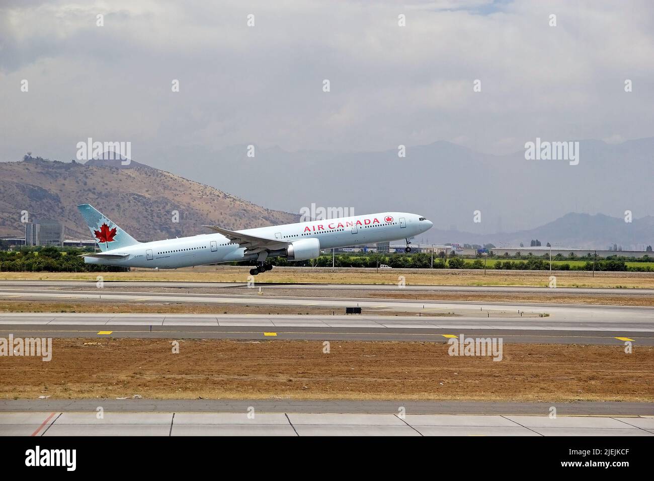 Santiago airport hires stock photography and images Alamy