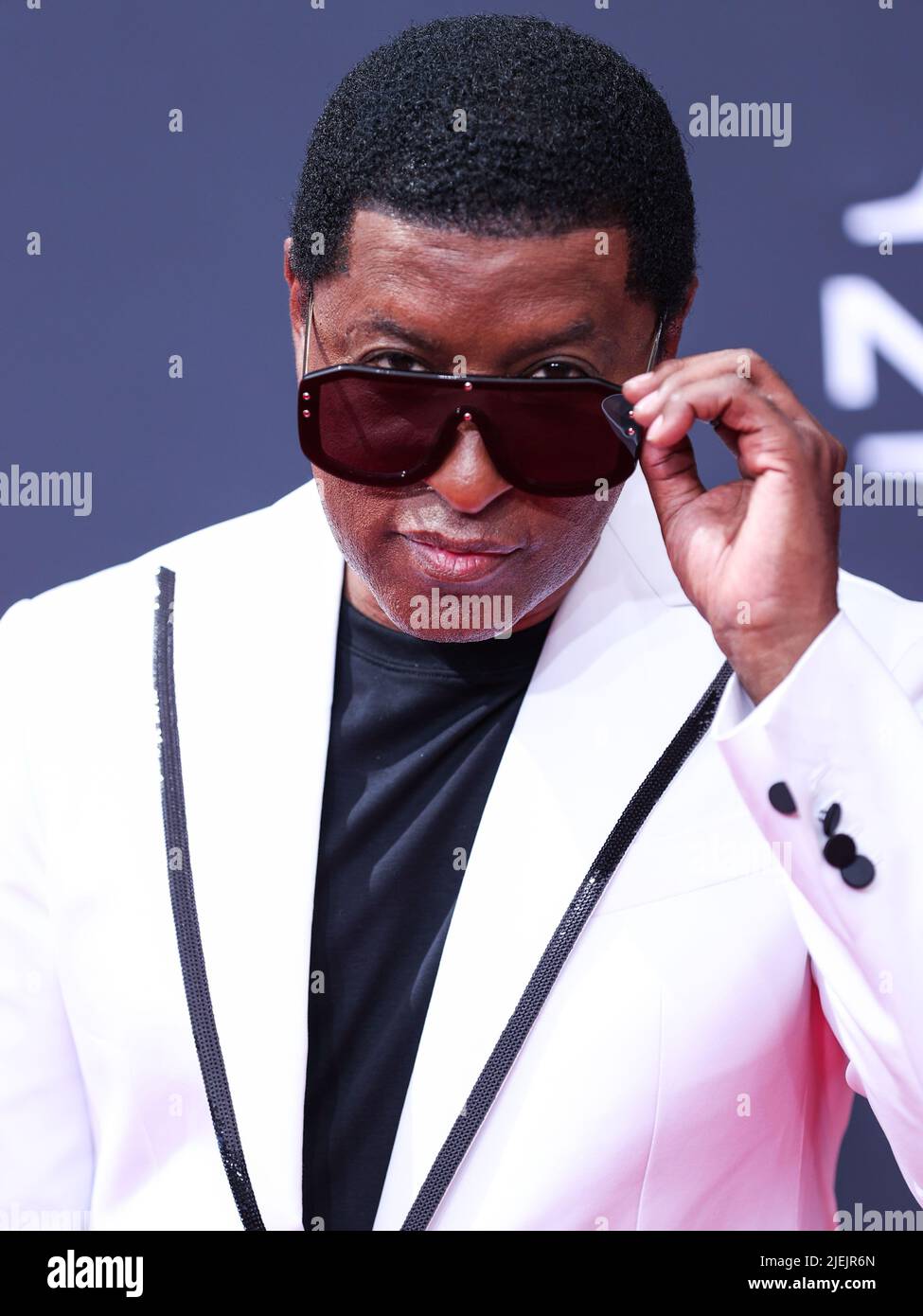 LOS ANGELES, CALIFORNIA, USA - JUNE 26: Babyface arrives at the BET Awards 2022 held at Microsoft Theater at L.A. Live on June 26, 2022 in Los Angeles, California, United States. (Photo by Xavier Collin/Image Press Agency) Credit: Image Press Agency/Alamy Live News Stock Photo