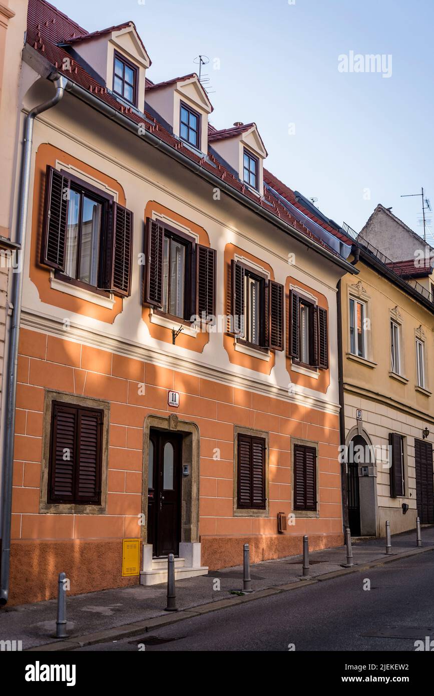 Street with 18th century houses in Gradec neighbourhood, The Upper Town, Zagreb, Croatia Stock Photo