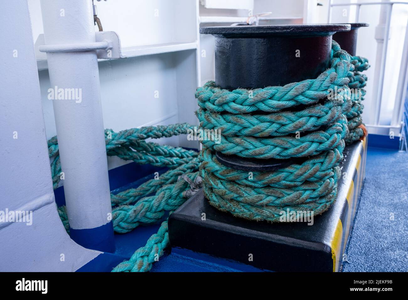 Green ship's rope wrapped on board a passenger ferry Stock Photo - Alamy