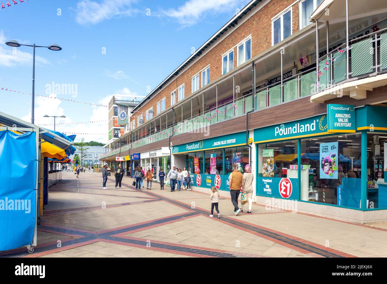 Corporation Street Shopping Centre, George Street, Corby, Northamptonshire, England, United Kingdom Stock Photo