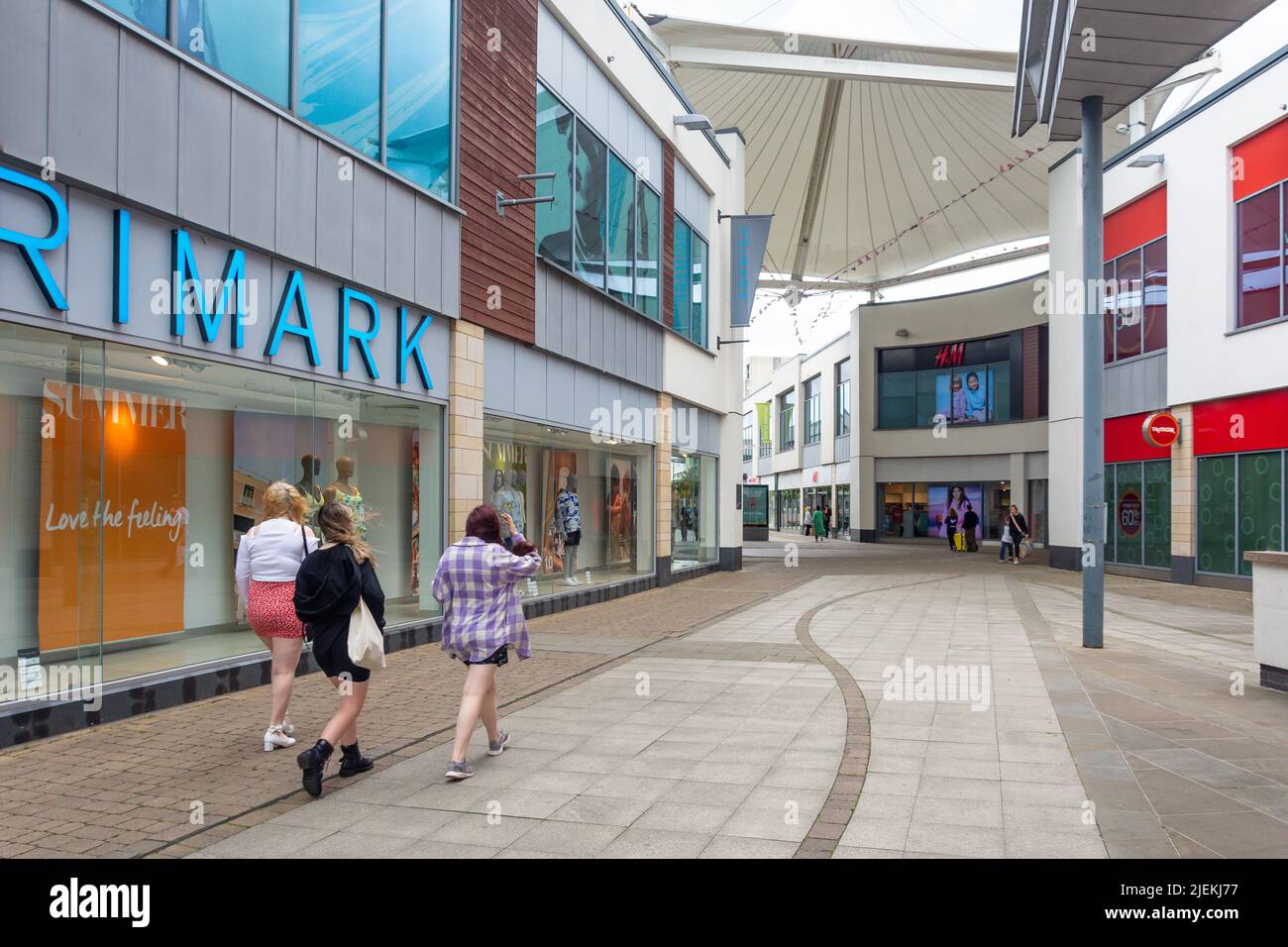 Primark fashion store, Willow Place Shopping Centre, George Street, Corby, Northamptonshire, England, United Kingdom Stock Photo