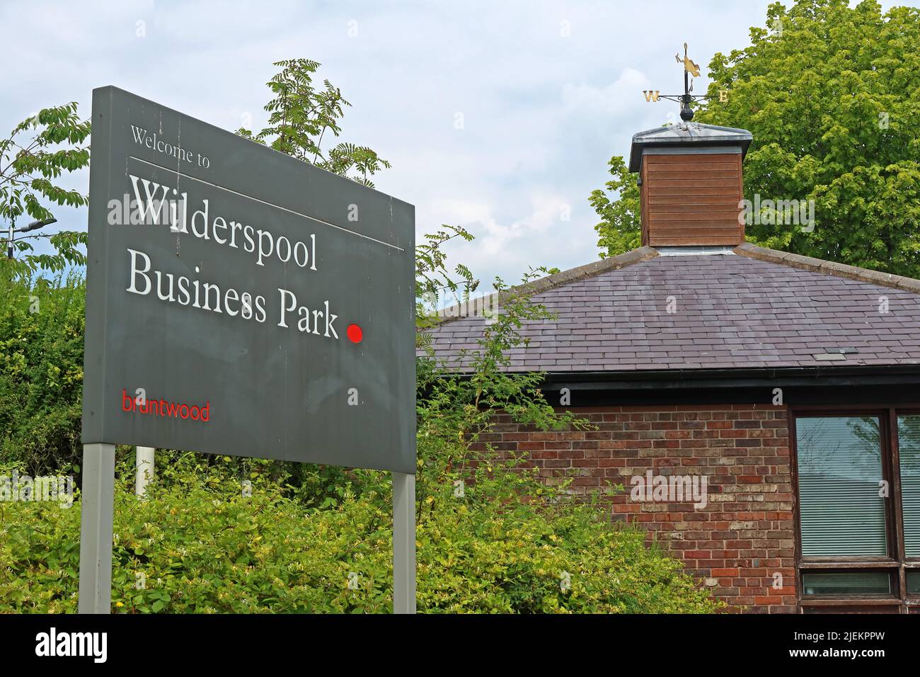 Welcome to Bruntwood, Wilderspool Business park , 340 Firecrest Ct, Warrington , Cheshire, England, UK, WA1 1RG Stock Photo