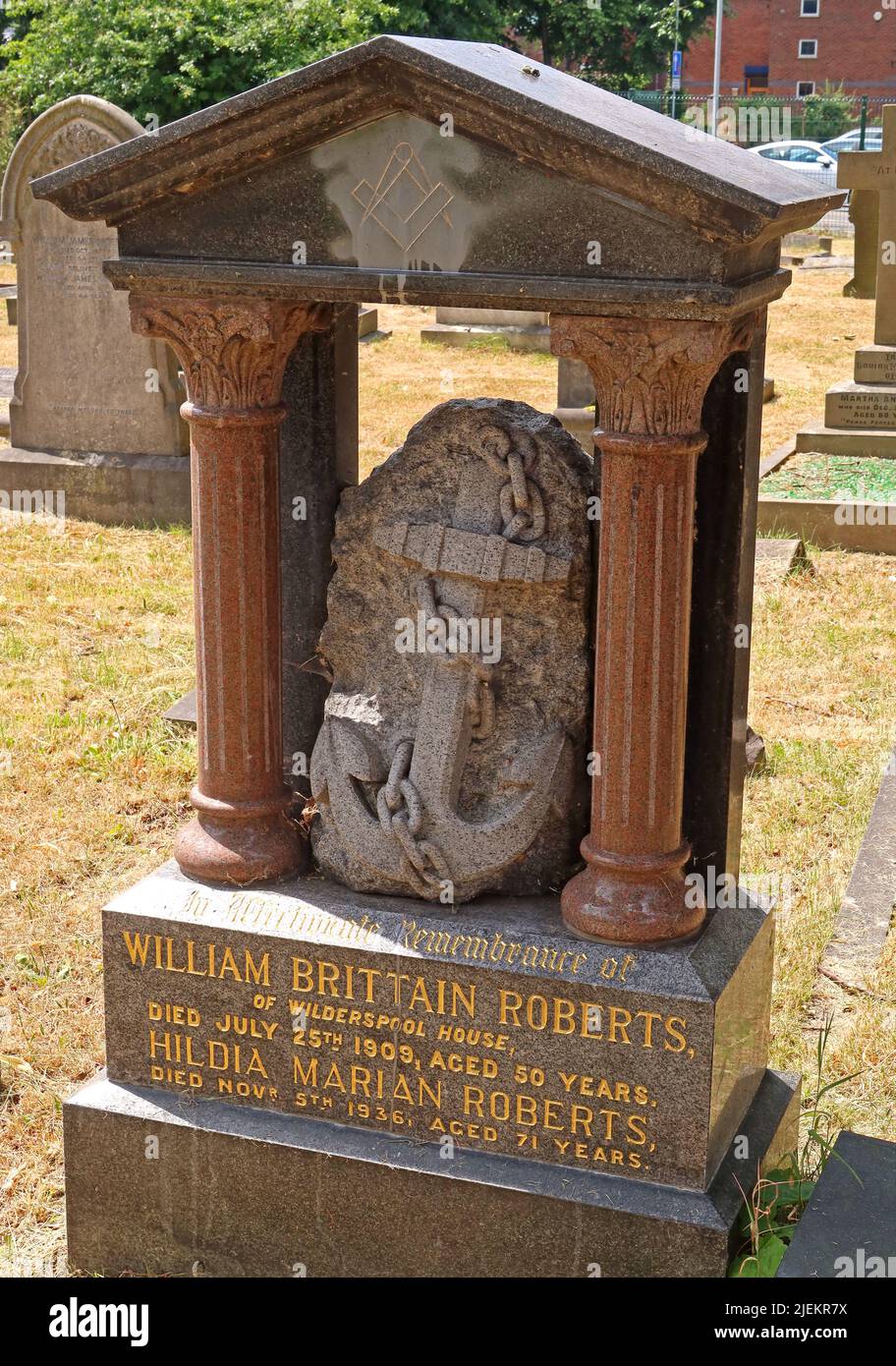 William Brittain Roberts, from Wilderspool House, defaced masonic grave, St Thomas church, Stockton Heath, Warrington, Cheshire, England, UK, WA4 6HJ Stock Photo