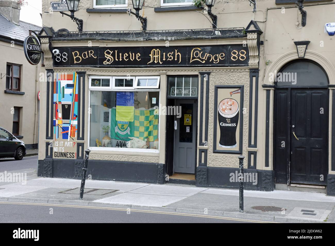 Traditional family owned bar in Tralee Stock Photo Alamy