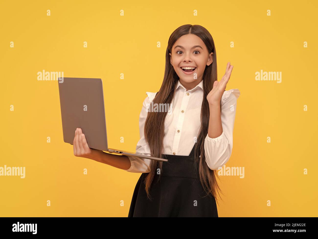 Teen typing at computer girl hi-res stock photography and images - Alamy