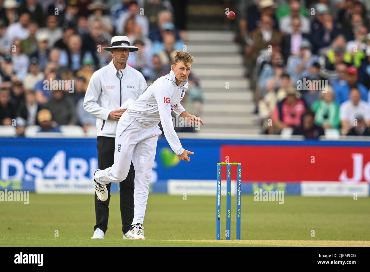 Joe Root of England delivers the ball during day 2 of the 2nd Test between the New Zealand Blackcaps and England at Trent Bridge Cricket Ground, Nottingham, England on Saturday 11 June 2022. Stock Photo