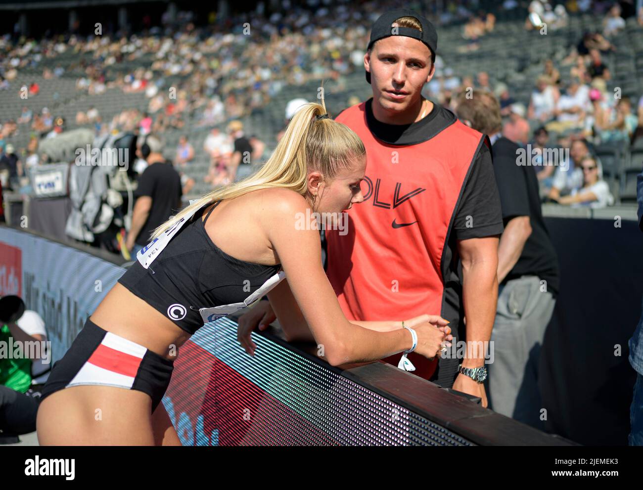 Alica SCHMIDT (SCC Berlin/ 3rd place) exhausted at the finish, women's