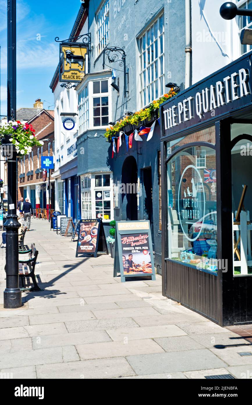 Black bull pub hires stock photography and images Alamy