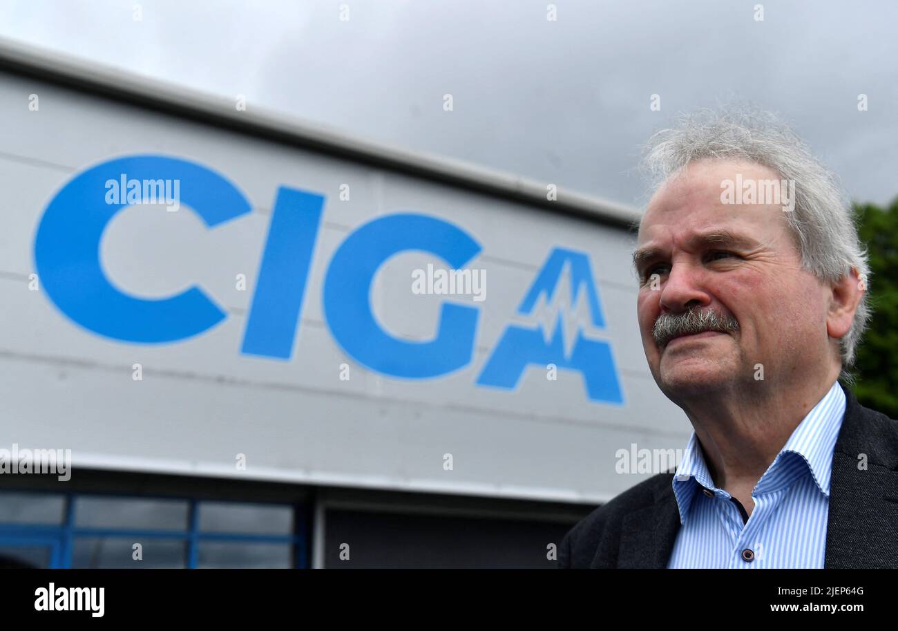 Irwin Armstrong, founder and CEO of CIGA Healthcare Ltd. poses for a photograph after an interview with Reuters at his factory, in Ballymena, Northern Ireland June 17, 2022. Picture taken June 17, 2022. Under the Post-Brexit Northern Ireland protocol, continued access to the European Union's single market at the expense of the rest of the United Kingdom is proving beneficial for the region's exporters in tougher economic times. REUTERS/Clodagh Kilcoyne Stock Photo