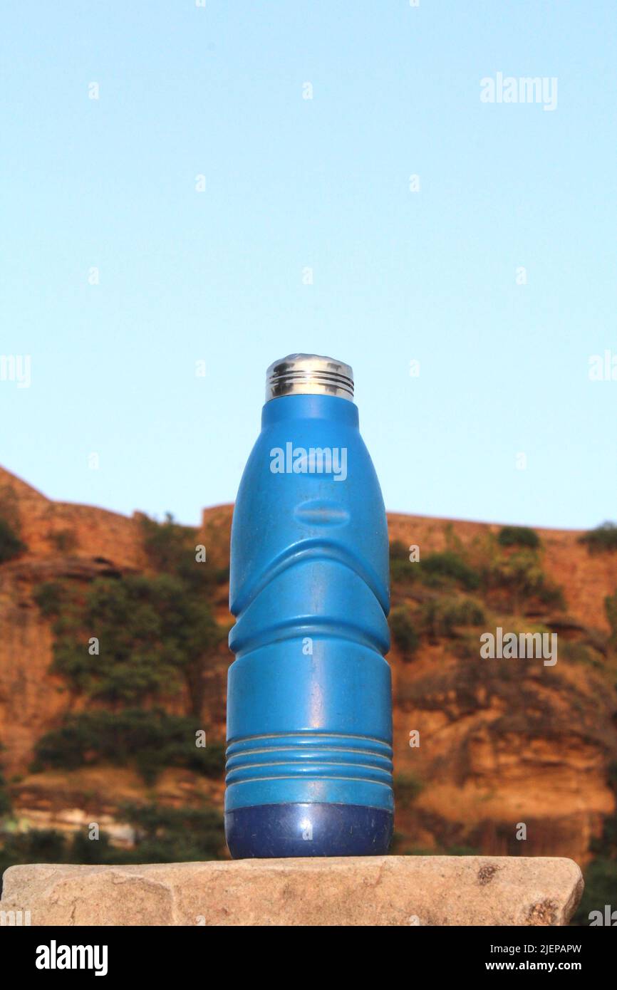 PH PandaHall Pack Of 100 Bottle Capsules 10 Colours Plastic Bottle Lids For DIY Crafts Scrapbooking Outdoor Games Intelligence Development