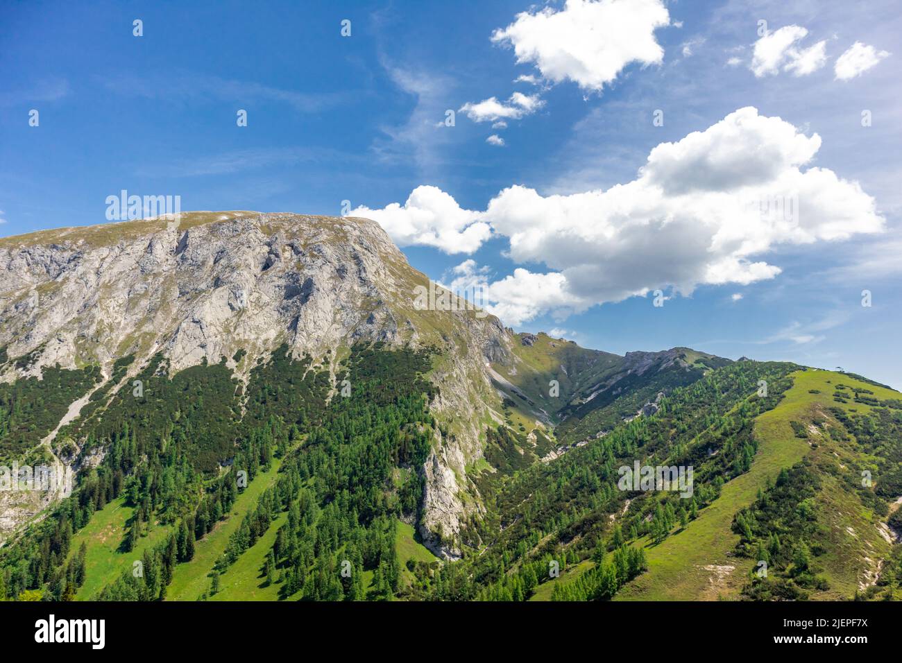 Beautiful exploration tour along the Berchtesgaden Alpine foothills ...