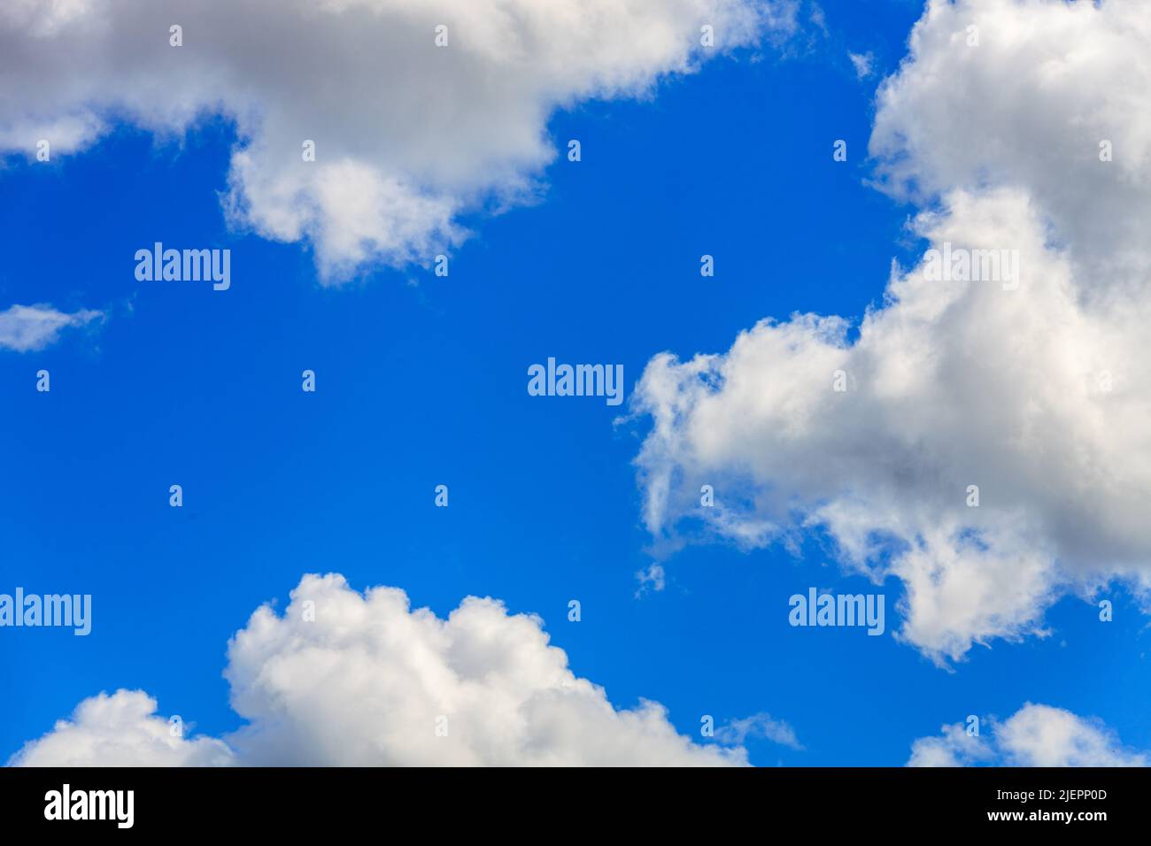 blue sky with cumulus clouds Stock Photo - Alamy
