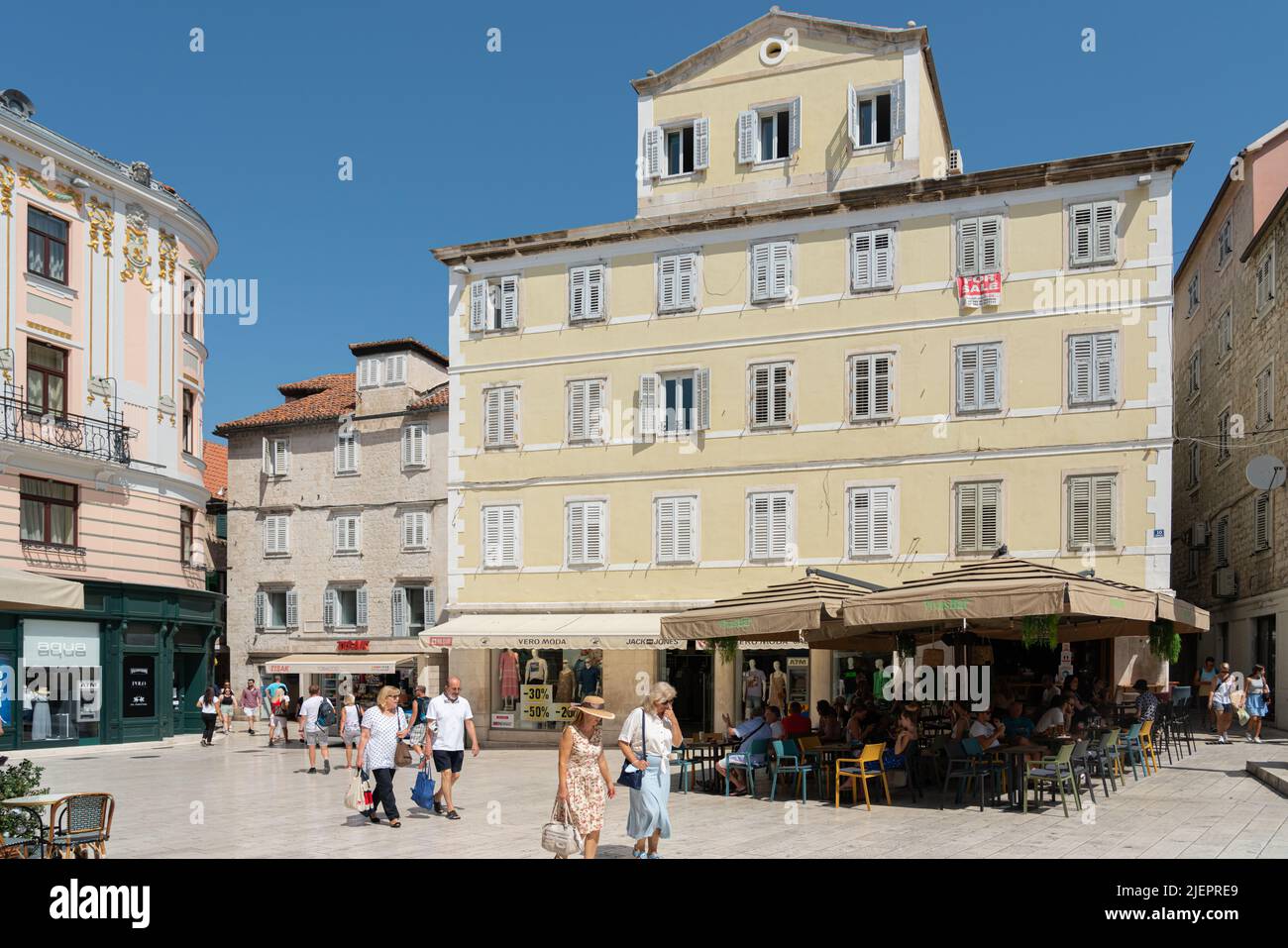 SPLIT, CROATIA - JULY 30, 2021: Busy Streets Of Downtown Old Center Of Split City, People On Some Of The Most Important Landmark Avenues And Streets Stock Photo