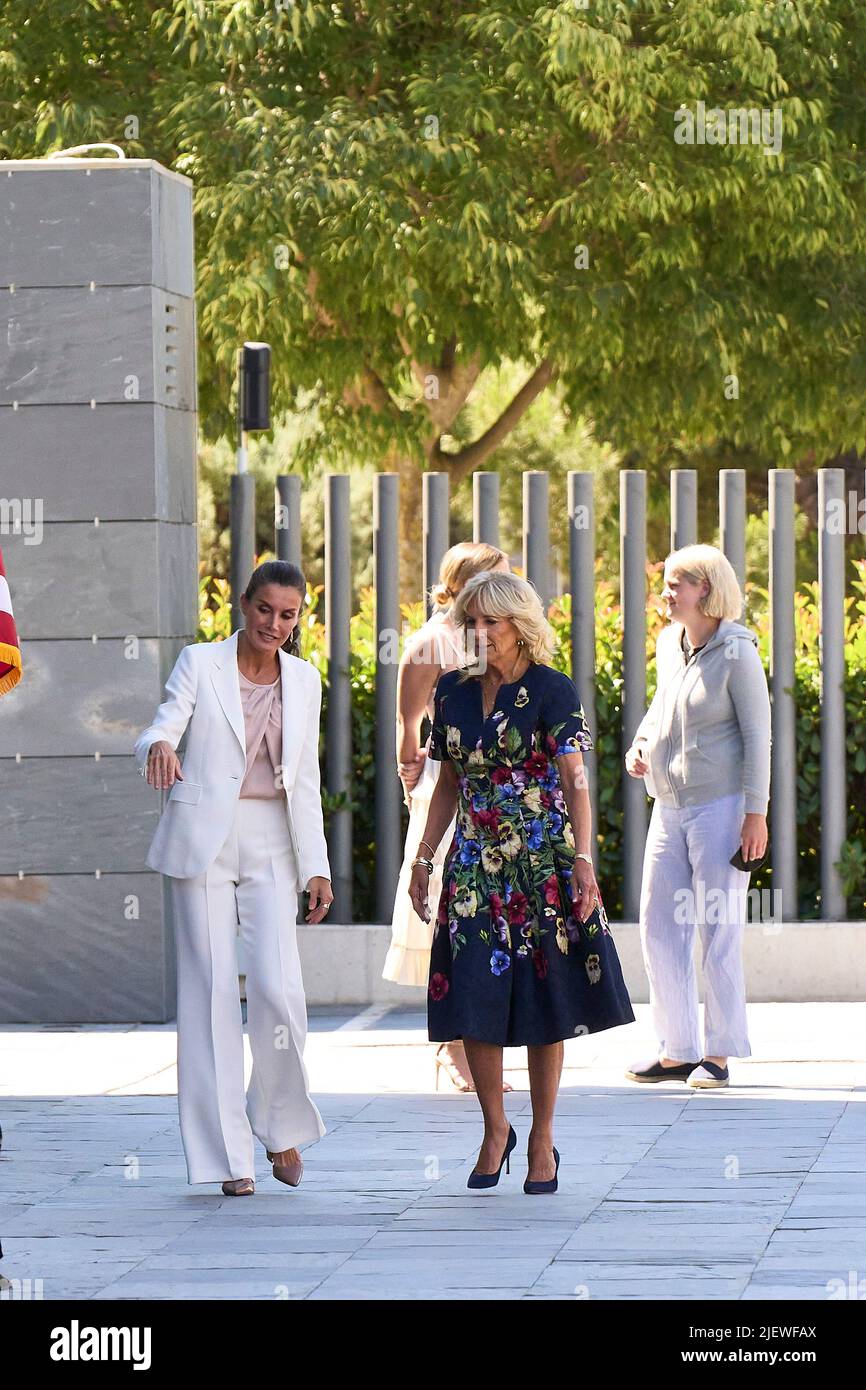 Pozuelo de Alarcon, Madrid, Spain. 28th June, 2022. Dr. Jill Biden, First Lady of the United States, President and Jill Biden's granddaughters Maisy Biden, Finnegan Biden Visit to the Centre for Care, Reception and Referral of Ukrainian Refugees at Social Security Training Centre on June 28, 2022 in Pozuelo de Alarcon, Spain (Credit Image: © Jack Abuin/ZUMA Press Wire) Stock Photo