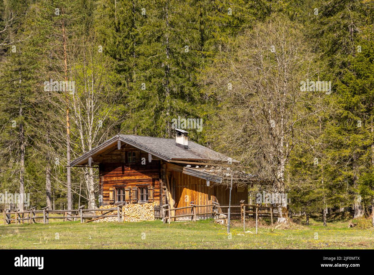 Hut in the Klausbachtal valley near Ramsau, Berchtesgaden, Bavaria, Germany Stock Photo
