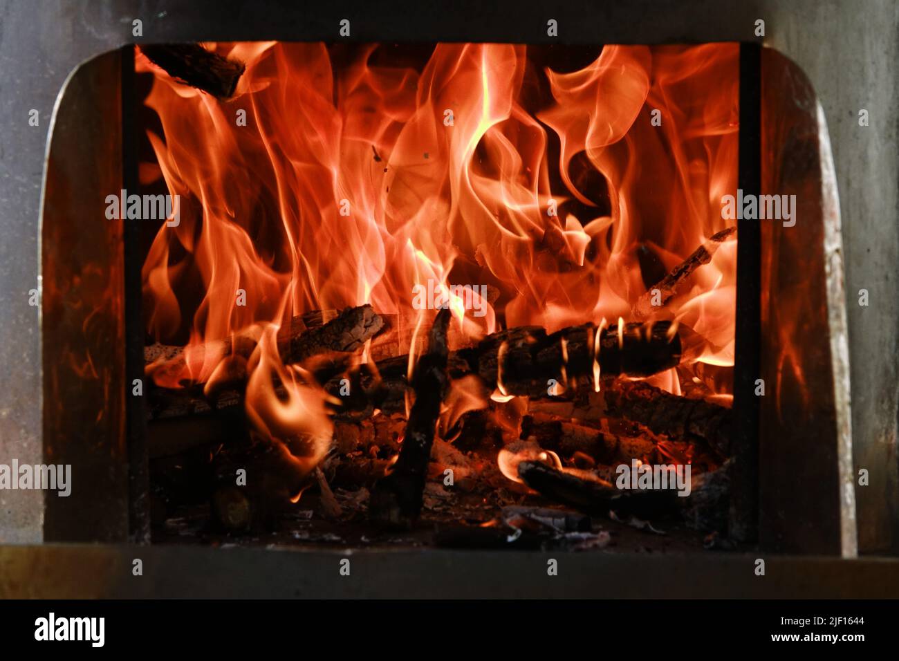 Ben Myren, Right, Of Colville, Washington, Talks About An, 46 OFF