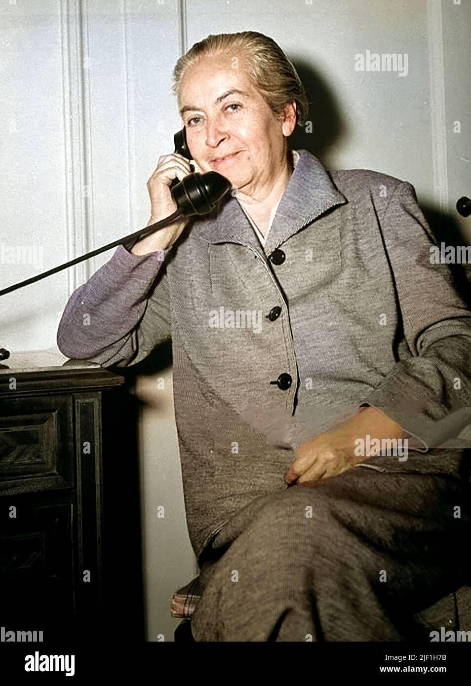Gabriela Mistral Premio Nobel De Literatura Stock Photo Alamy