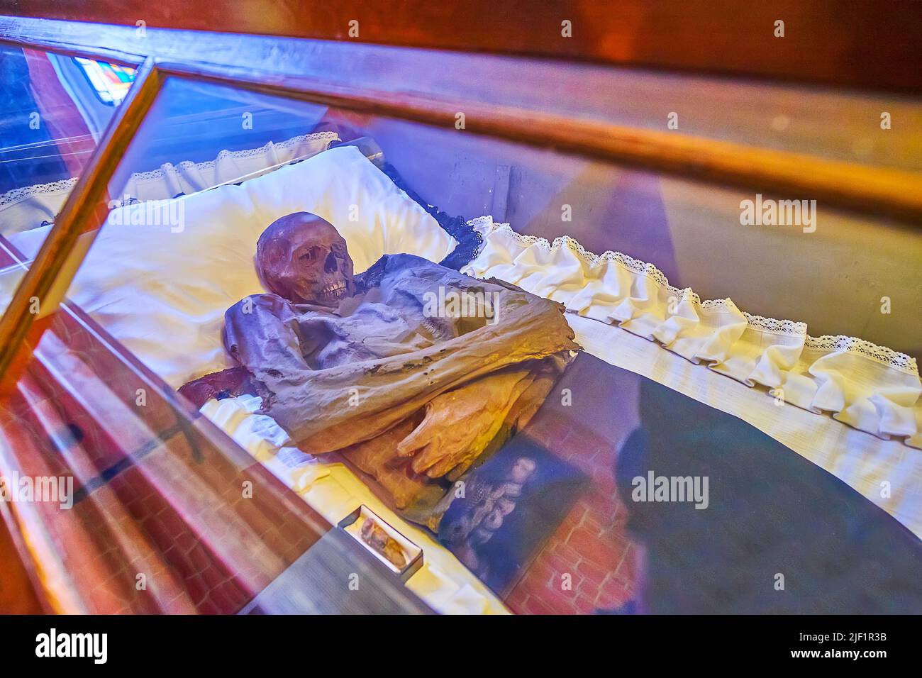 BRNO, CZECH REPUBLIC - MARCH 10, 2022: The naturally mummified Frantisek Baron Trenck, laying in the coffin in chapel of Capuchin Tomb, on March 10 in Stock Photo