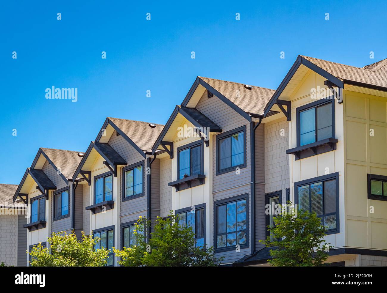Striking New Architectural Styles For Apartments Reference: New Modern Apartment Buildings In Vancouver Bc Canadian Modern