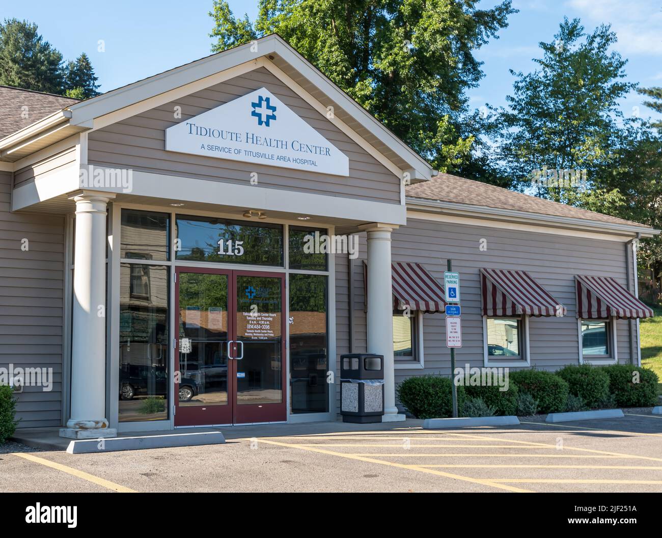 Tidioute health center hires stock photography and images Alamy